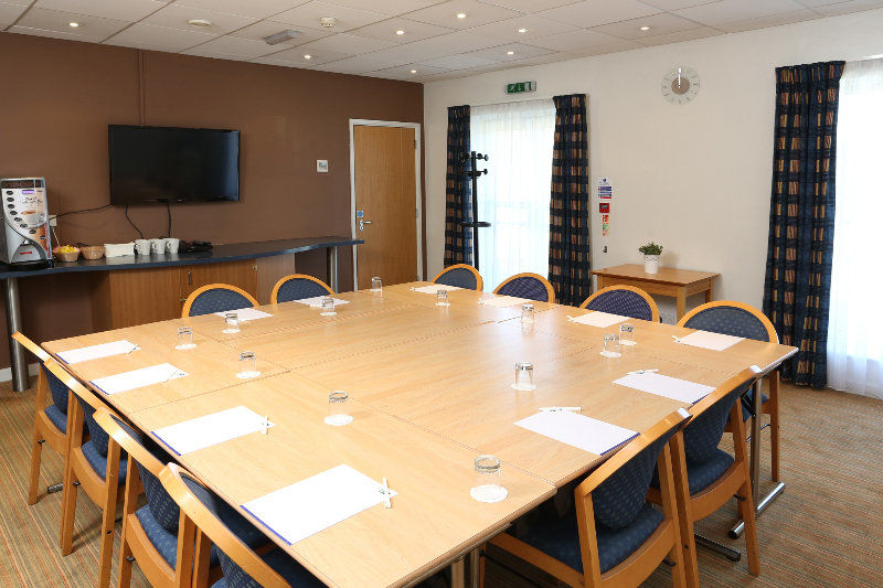 Holiday Inn Express Manchester East By Ihg Bagian luar foto